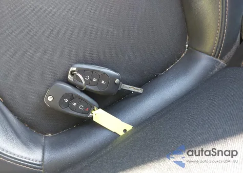 2021 Chevrolet Trax Awd Lt z USA, uszkodzony, nr VIN KL7CJPSBXMB331225